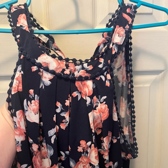 Maurice’s womens large navy sleeveless floral shorts romper back tie - Picture 2 of 6